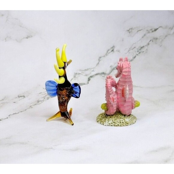 Mini Seahorse Figurines Nautical Statue Art Glass Resin 3" Sea Decor  Lot of 2 - Picture 2 of 10